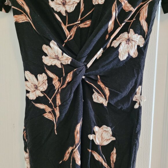 Dynamite Women's Floral Knot T-shirt Dress - Picture 4 of 5